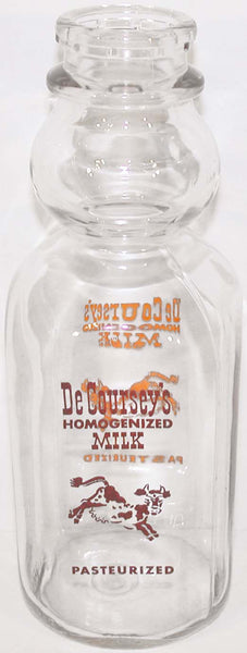 Vintage milk bottle DE COURSEYS jumping cow 2 color pyro cream top quart Wichita KS