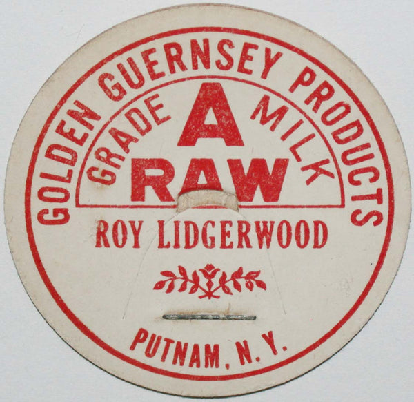 Vintage milk bottle cap GOLDEN GUERNSEY PRODUCTS Roy Lidgerwood Putnam New York