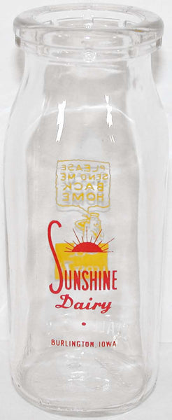 Vintage milk bottle SUNSHINE DAIRY 2 color pyro half pint Burlington Iowa n-mint