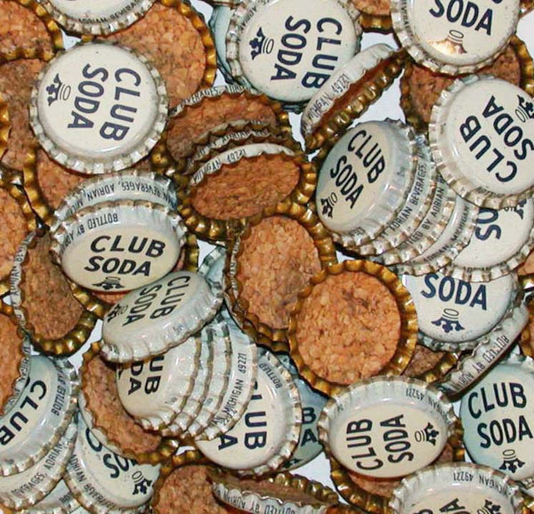 Soda pop bottle caps Lot of 12 CLUB SODA generic cork lined unused new old stock